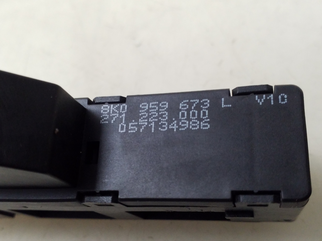 AUDI A4 B8/8K (2011-2016) Comutator ESP 8K0959673L 24965702