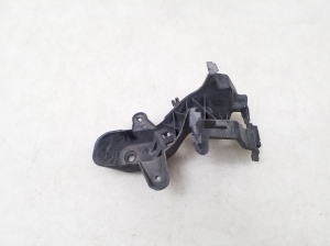 Mercedes Benz C-Class 205 (2014–2021) Rear bumper bracket A2058851114 - 4
