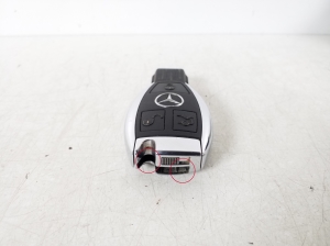 Mercedes Benz C-Class 205 (2014–2021) Süütelukk A2059008010 - 4