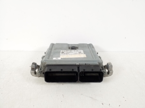 Mercedes Benz C-Class 205 (2014–2021) Engine control unit A2749000800 - 2