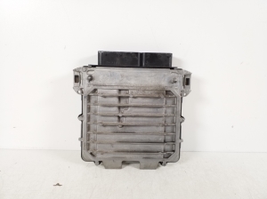 Mercedes Benz C-Class 205 (2014–2021) Engine control unit A2749000800 - 3