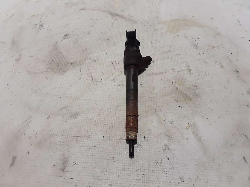 LAND ROVER Discovery Sport 1 generation (2014-2024) Fuel Injector G4D39K546AA 21013648