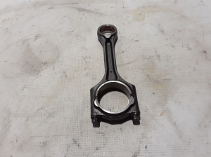  Connecting rod 