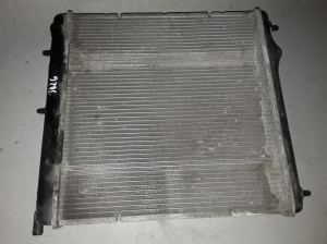 Peugeot 208 (2012–2019) Cooling radiator 870960400 - 2