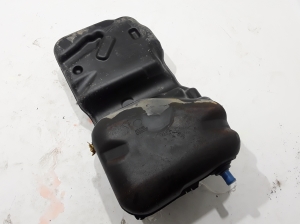 Land Rover Discovery Sport (2014–2026) Kütusepaak GK729002EB - 2