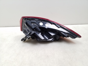 AUDI A4 B9 (2015–2026) Eckleuchte hinten 8W9945091AC - 3