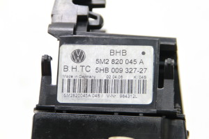 Volkswagen Tiguan (2007–2016) Heater control panel 5M2820045A - 3