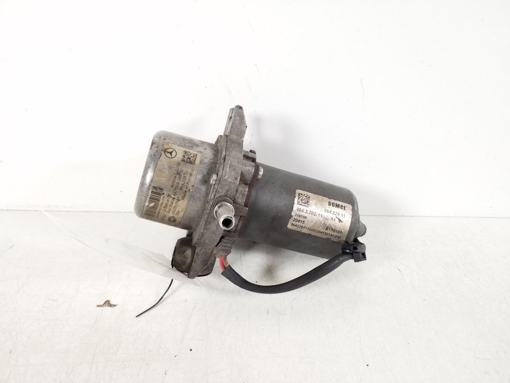 MERCEDES-BENZ C-Class W205/S205/C205 (2014-2023) Vacuum Pump A0004303832 21610546