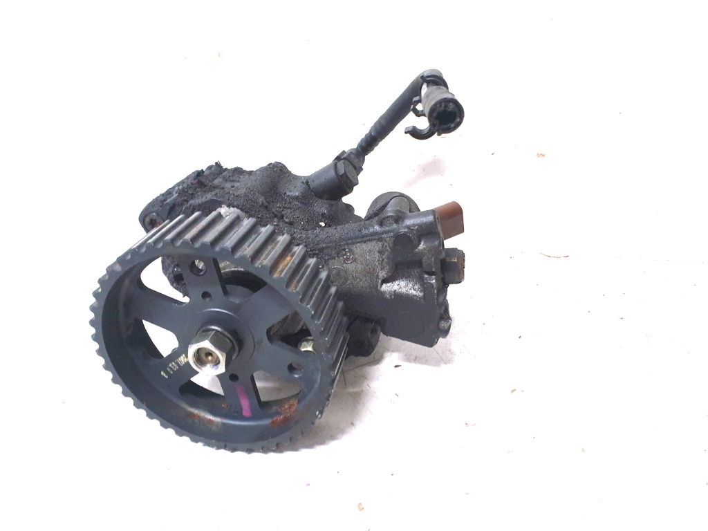 Used Kia Carnival Fuel pump 331004X400