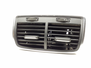   Interior panel ventilation grilles 