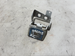 Trunk lid hinge - LR088323