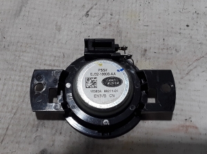 Land Rover Discovery Sport (2014–2026) Kõlar EJ3218808AA - 2