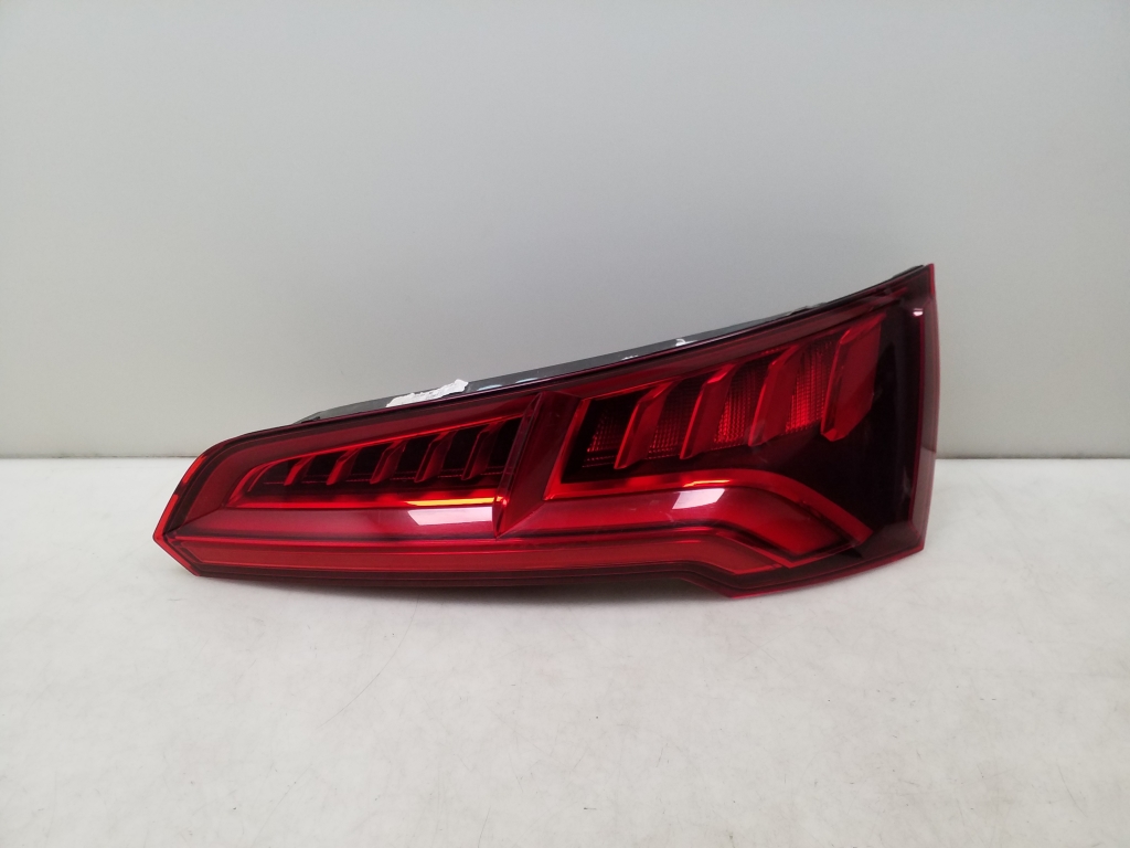 Used AUDI Q5 Rear corner lamp