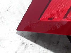  Rear corner lamp 