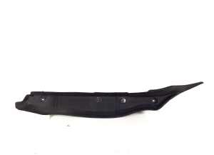 Mercedes Benz C-Class 205 (2014–2021) Sonstiges Teil des vorderen Kotflügels A2058890025