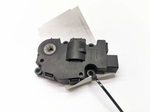  Interior shoulder valve motor 