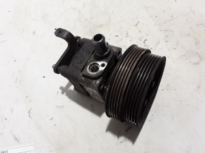  Power steering pump 