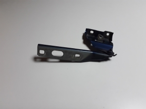   Engine cover hinge 