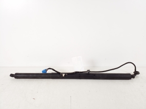 Trunk lid strut - 