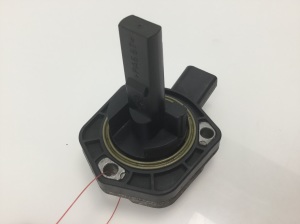 Volkswagen Polo IV (2001–2009) Eļļas līmeņa sensors 1J0907660C - 4
