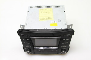 Radio / CD-Player / DVD-Player / Navigation - 961703Z0504X