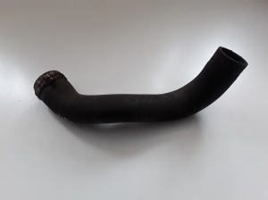  Intercooler hose 