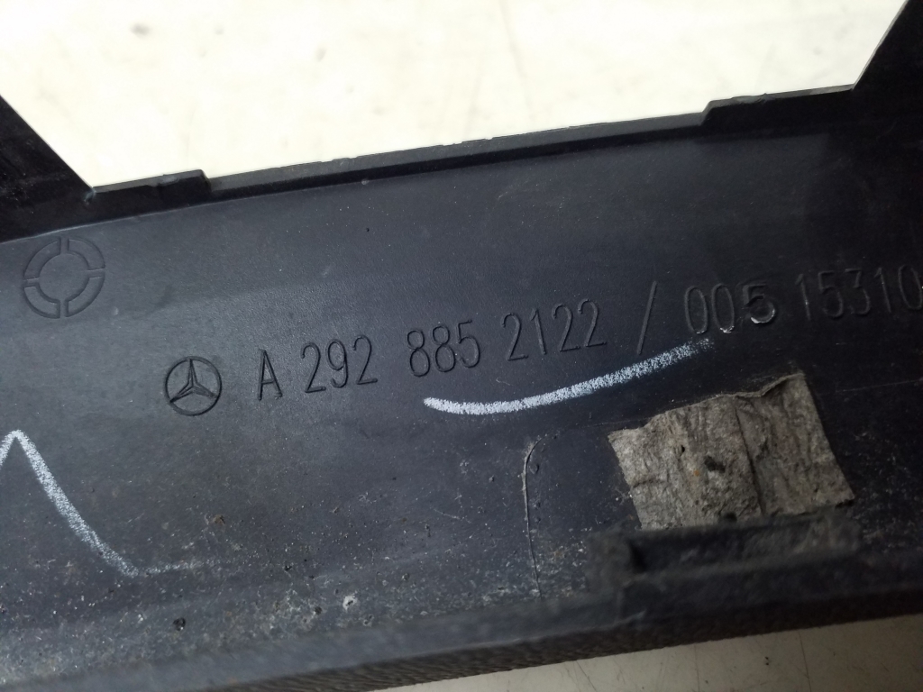MERCEDES-BENZ GLE Coupe C292 (2015-2019) Rear Right Fender Molding A2928852122 24966083