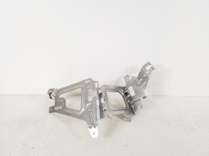 Mercedes Benz C-Class 205 (2014–2021) Muu kinnitus A2055451340 - 2