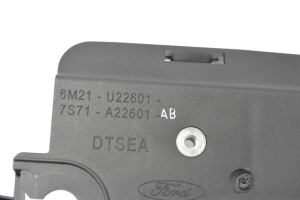Esiukse sisemine avamiskäepide - 6M21U33601