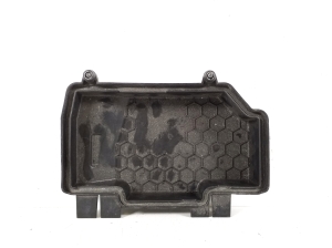 Mercedes Benz C-Class 205 (2014–2021) Kaitsmeploki eesmine kate A2055400182 - 2