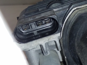 Volkswagen Passat B7 (2010–2014) Scheibenwischermechanismus vorne und seine Teile - 3