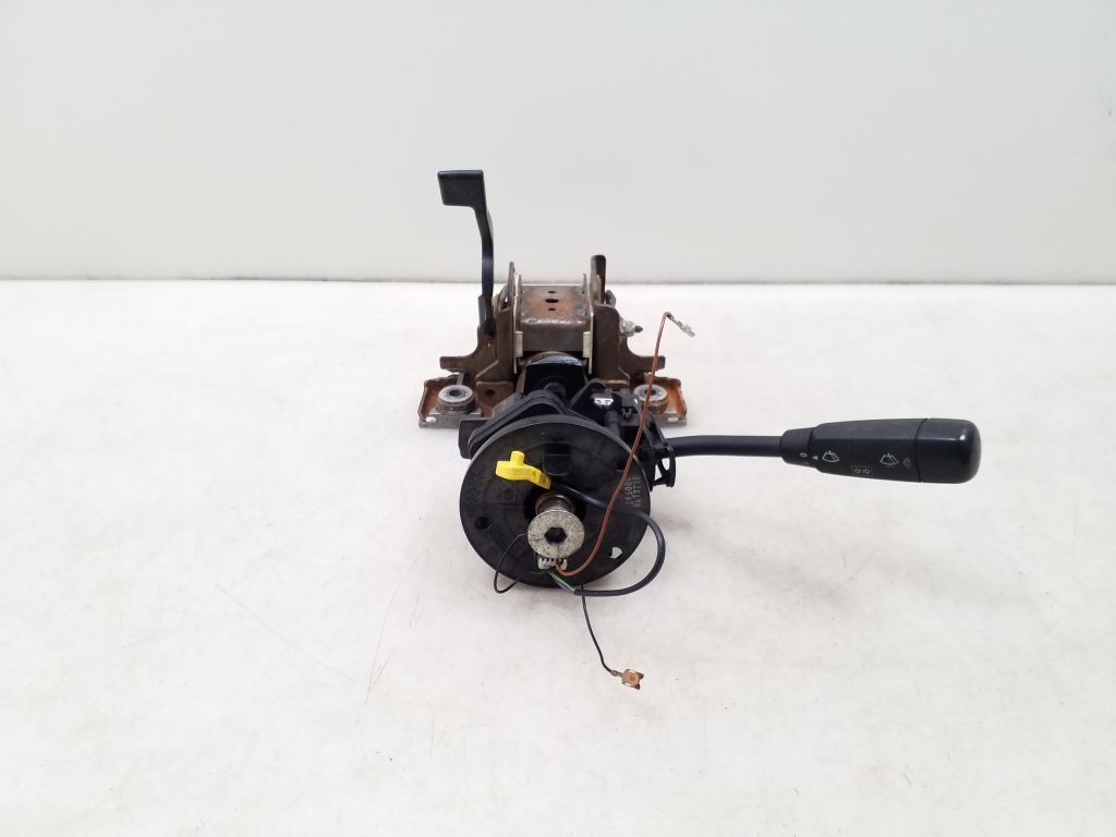 Used Mercedes Benz Vito Steering wheel and its details