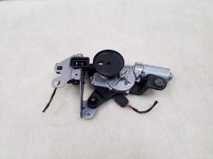 Rear wiper motor - 7311415