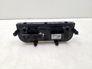 Volkswagen Tiguan (2017–2026) Heater control panel 5NB907044J - 5