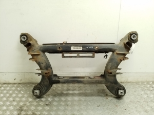  Rear axle beam 