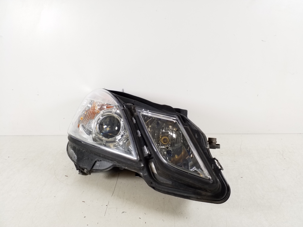 MERCEDES-BENZ E-Class W212/S212/C207/A207 (2009-2016) Front Right Headlight A2128208261,A2128200261 18803392