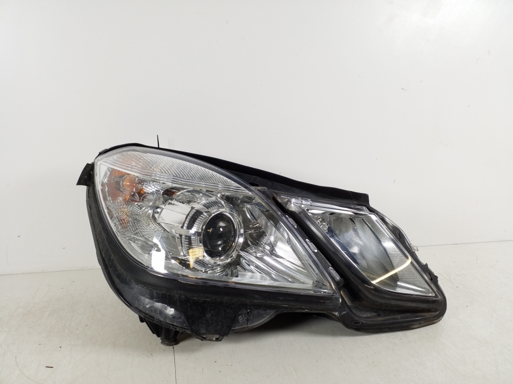 MERCEDES-BENZ E-Class W212/S212/C207/A207 (2009-2016) Front Right Headlight A2128208261,A2128200261 18803392