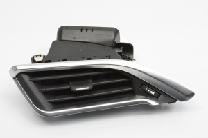 Dashboard air vent grilles - 9633131777 