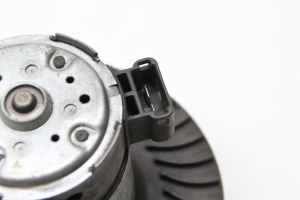 BMW 3 SERIES E46 (1998–2007) Heizungsgebläsemotor 0130101100 - 4