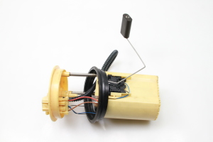 Ford EcoSport (2013–2026) Kraftstoffpumpe im Tank FN159H307A - 2