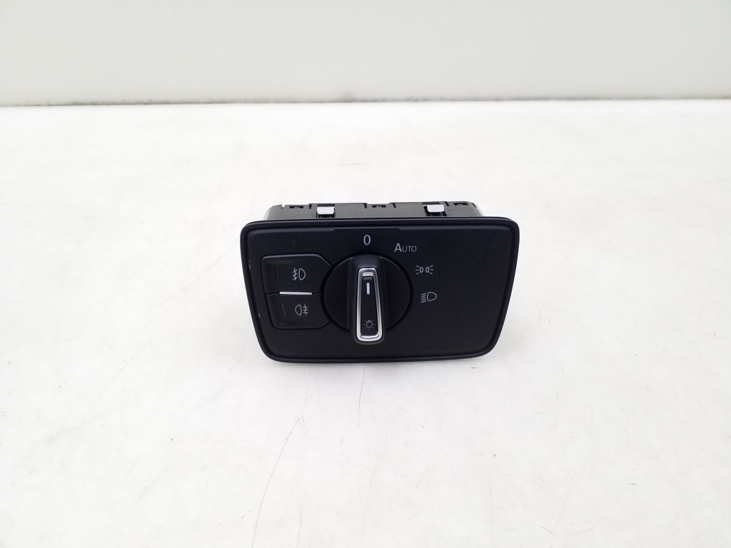 VOLKSWAGEN Passat B8 (2014-2023) Headlight Switch Control Unit 3G0941633H 24966726
