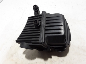  Air filter housing 