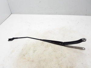  Windshield wiper blade 