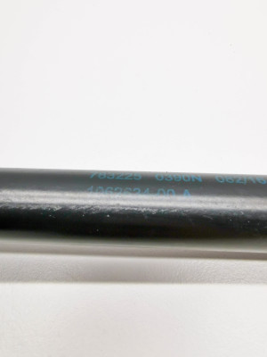 Tesla Model S S (2012–2026) Hood prop/gas strut 1062634-00-A - 2