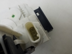 Mercedes Benz B-Class 246 (2011–2017) Front door lock A1667200435 - 2