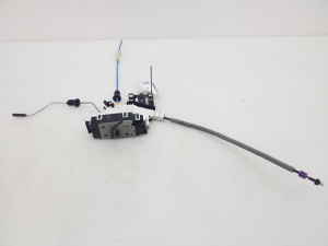 Mercedes Benz B-Class 246 (2011–2017) Front door lock A1667200435 - 4