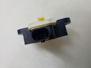 Mercedes Benz B-Class 246 (2011–2017) Airbag sensor A1668210351 - 3