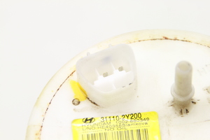 Kia Sportage (2010–2016) Kütusepump paagis 311102Y200 - 4