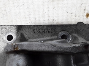  Engine holder 