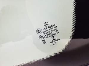 Mercedes Benz EQC N293 (2019–2026) Seitenscheibe hinten (Karosserie) A2936701200 - 3